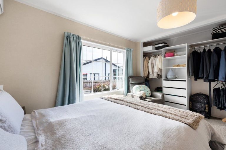 Photo of property in 18 Dixon Road, Fitzroy, Hamilton, 3206