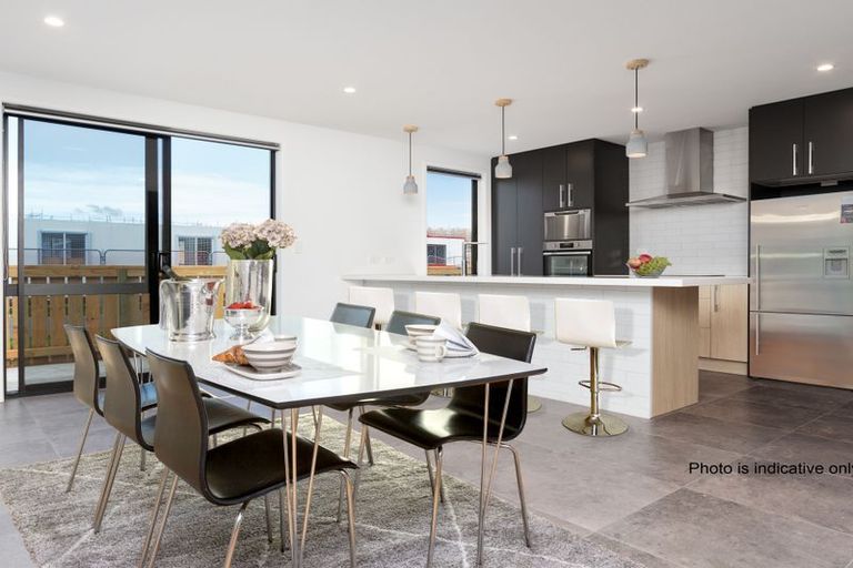 Photo of property in 25 Marion Crescent, Papamoa Beach, Papamoa, 3118