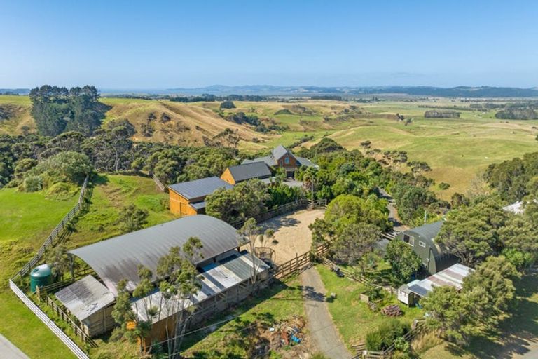 Photo of property in 516 Fordyce Road, South Head, Helensville, 0874