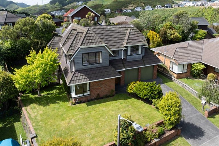 Photo of property in 46 Burbank Crescent, Churton Park, Wellington, 6037