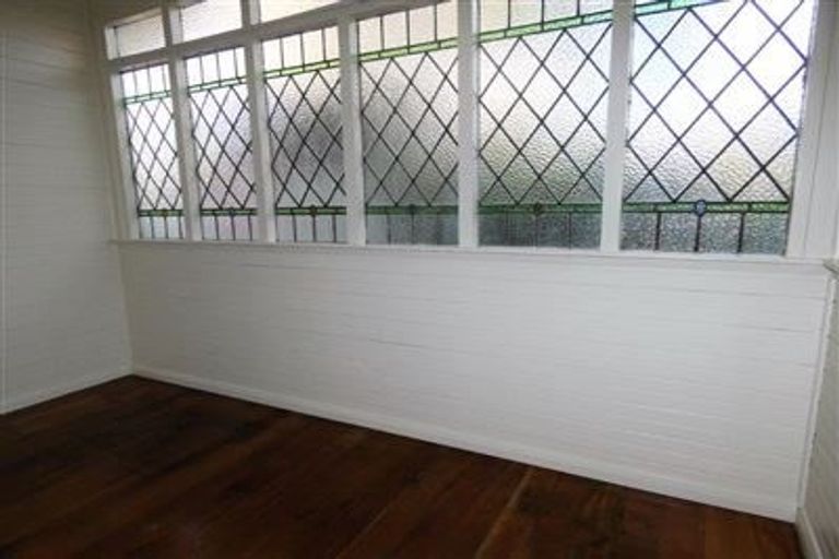 Photo of property in 2 Easdale Street, Kelburn, Wellington, 6012