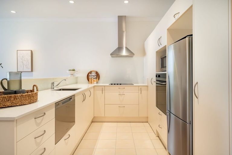 Photo of property in 114/112 Carmichael Road, Bethlehem, Tauranga, 3110