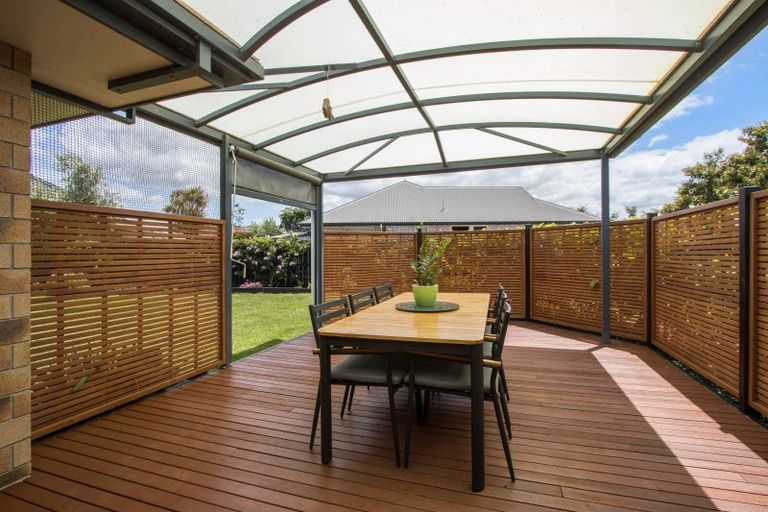 Photo of property in 2 Bransley Grove, Katikati, 3129