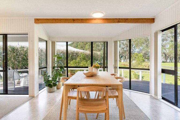 Photo of property in 111 Moana Anu Anu Avenue, Whangamata, 3620