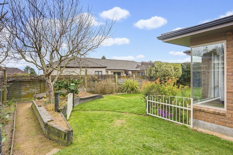 Photo of property in 4 Corfe Castle Lane, Levin, 5510