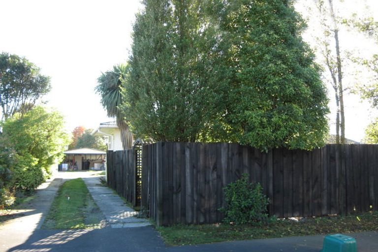 Photo of property in 6 Roswell Place, Islington, Christchurch, 8042
