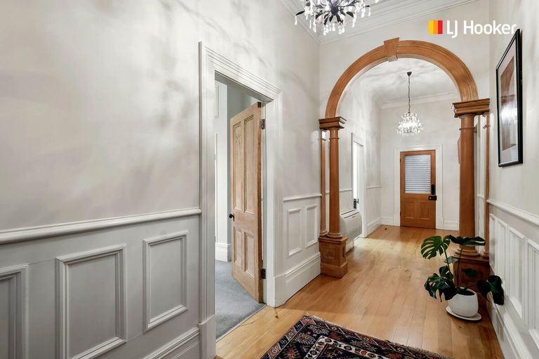 Photo of property in 73 Royal Crescent, Saint Kilda, Dunedin, 9012