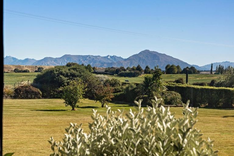 Photo of property in 20 Church Road, Luggate, Cromwell, 9383