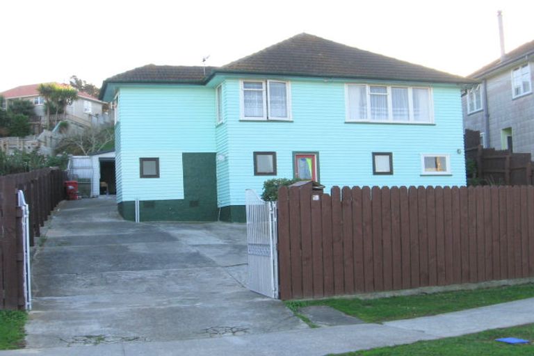 Photo of property in 11 Muturangi Grove, Elsdon, Porirua, 5022