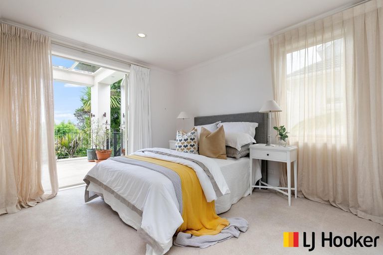 Photo of property in 29 Evelyn Road, Cockle Bay, Auckland, 2014