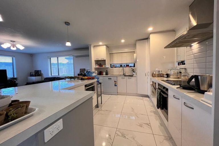 Photo of property in 12 Balmore Crescent, Pokeno, 2402