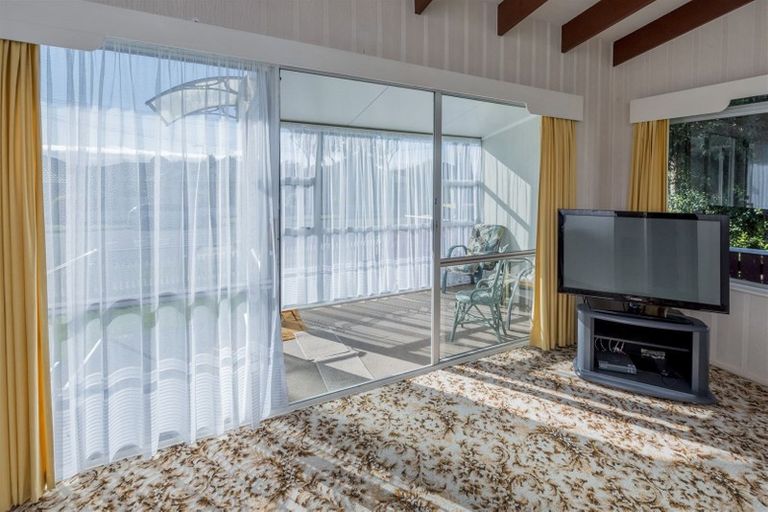 Photo of property in 23 Devon Street, Levin, 5510