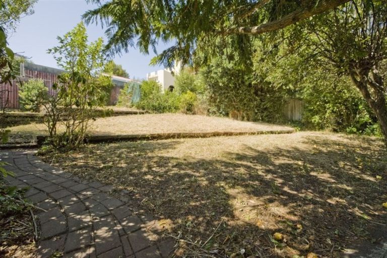 Photo of property in 6 Michael Avenue, Mount Pleasant, Christchurch, 8081