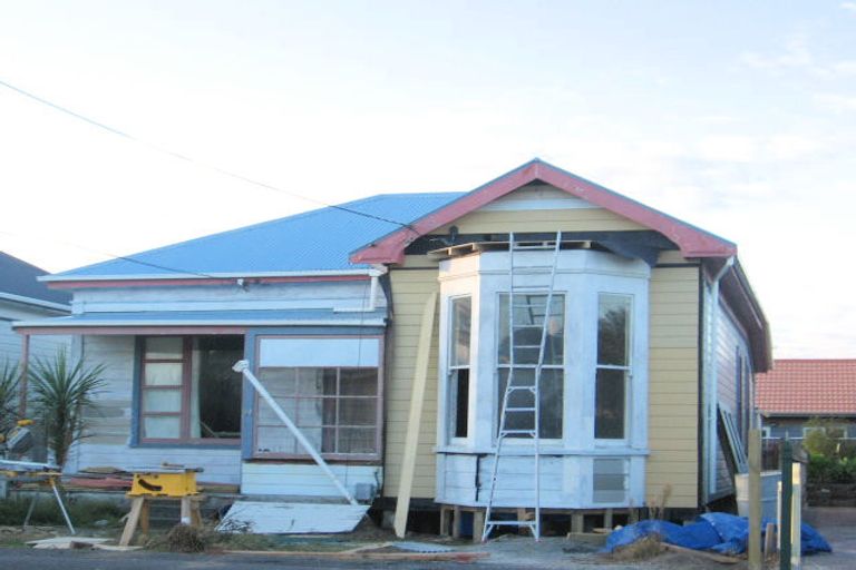 Photo of property in 15 Heretaunga Street, Petone, Lower Hutt, 5012