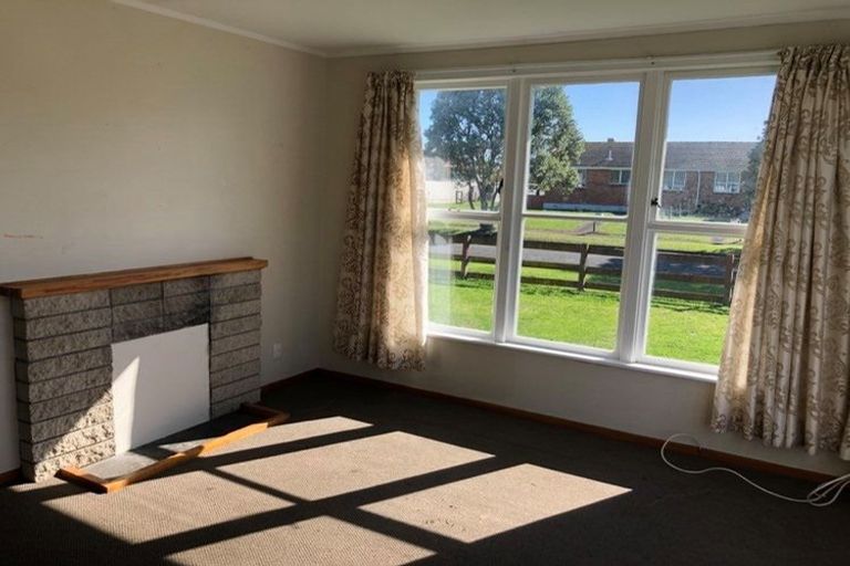 Photo of property in 60-62 Titoki Street, Castlecliff, Whanganui, 4501