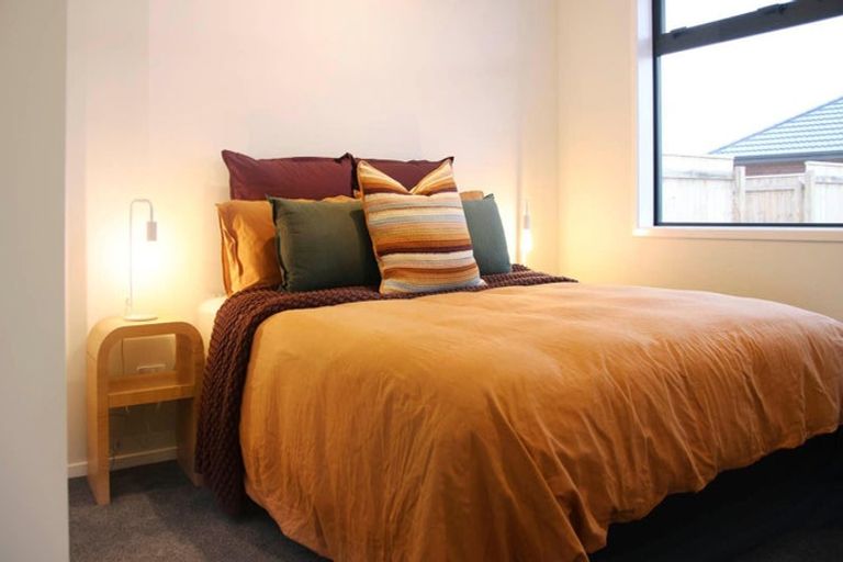 Photo of property in 17 Echo Place, Maewa, 4702