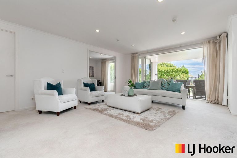 Photo of property in 29 Evelyn Road, Cockle Bay, Auckland, 2014