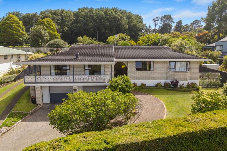 Photo of property in 11 Linda Place, Saint Johns Hill, Whanganui, 4501