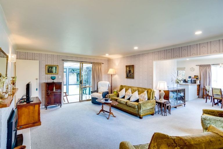 Photo of property in 22 Totara Street, Taradale, Napier, 4112