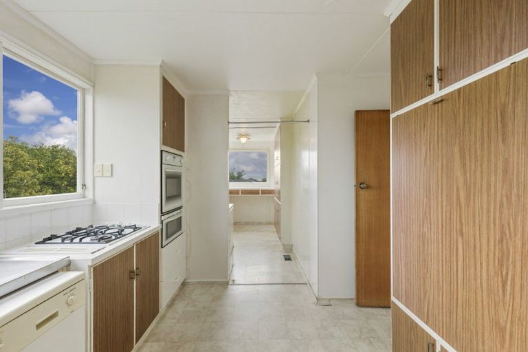 Photo of property in 426 Mangorei Road, Highlands Park, New Plymouth, 4312