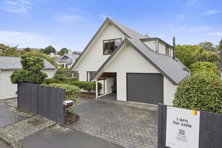 Photo of property in 43 Pacific Street, Roslyn, Dunedin, 9010