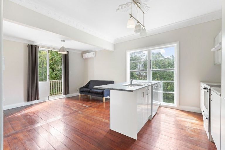 Photo of property in 28a Henry Street, Kilbirnie, Wellington, 6022