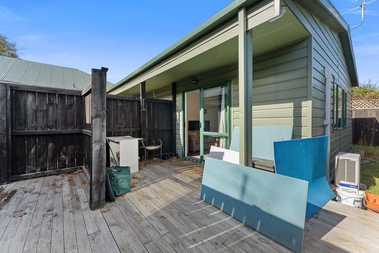 Photo of property in 10 Coopers Road, Dallington, Christchurch, 8061