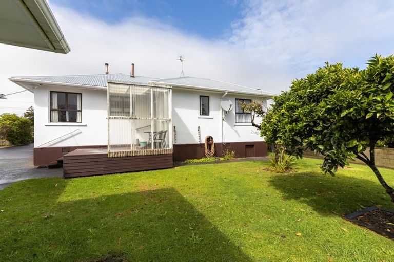 Photo of property in 26a High Street West, Waitara, 4320