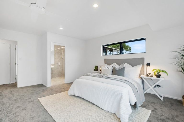 Photo of property in 15 Pine Park Road, Onerahi, Whangarei, 0110