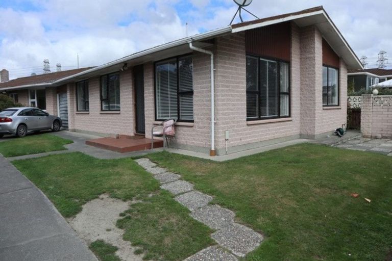 Photo of property in 1/24 Hartford Street, Burnside, Christchurch, 8053