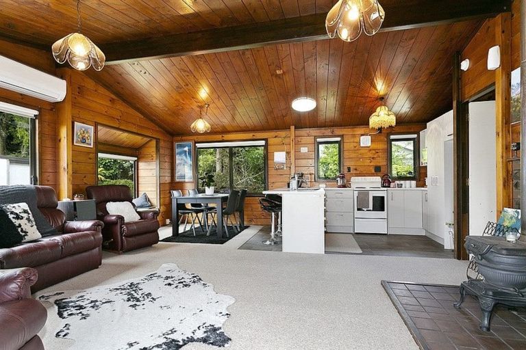 Photo of property in 37a Hall Street, Cambridge, 3434