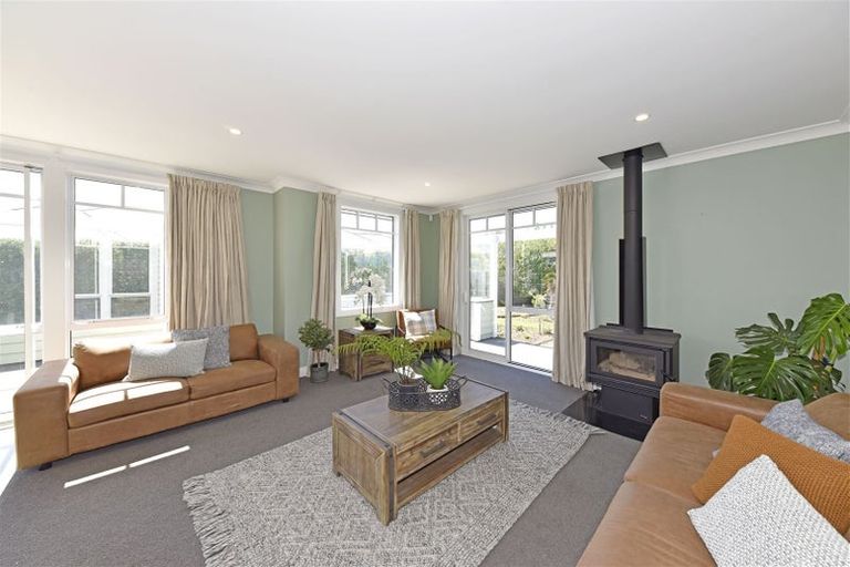 Photo of property in 37 Elba Crescent, Halswell, Christchurch, 8025