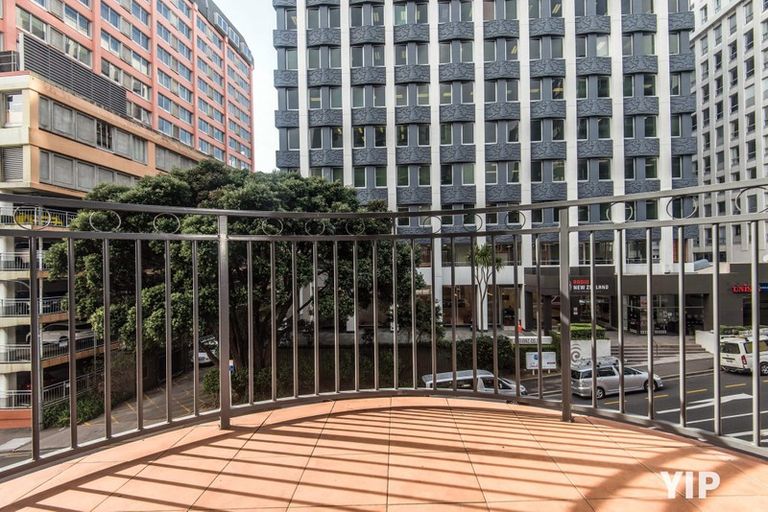 Photo of property in Atrium Apartments, 2d/154 The Terrace, Wellington Central, Wellington, 6011