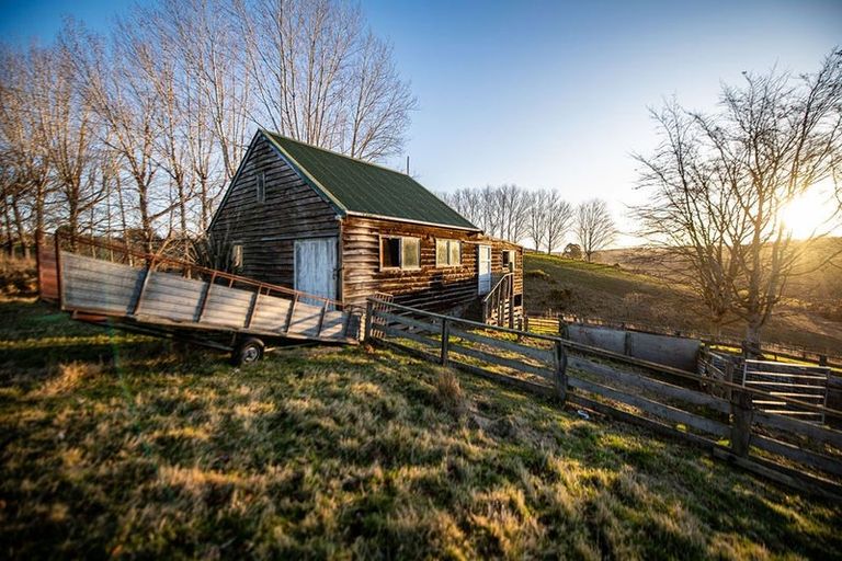 Photo of property in 18 Michies Road, Balclutha, 9230