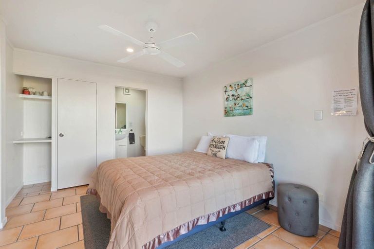 Photo of property in 36 Moir Point Road, Mangawhai Heads, Mangawhai, 0505