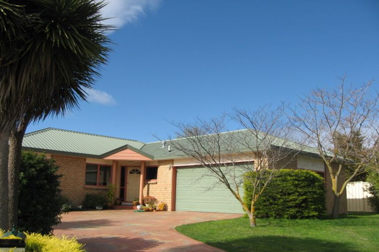 Photo of property in 5 Arcadia Lane, Havelock North, 4130