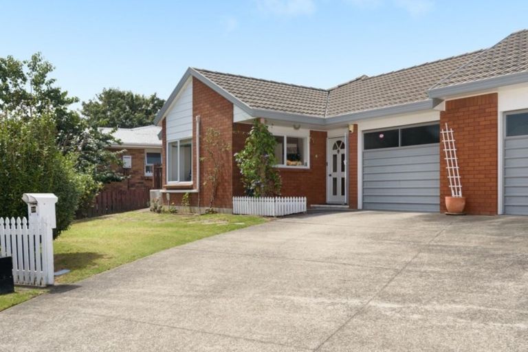 Photo of property in 39 Western Road, Bellevue, Tauranga, 3110