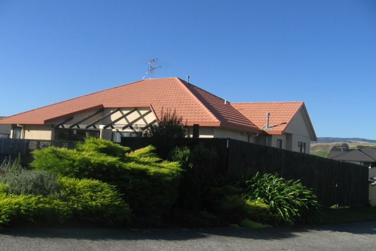 Photo of property in 57 Joseph Banks Drive, Whitby, Porirua, 5024