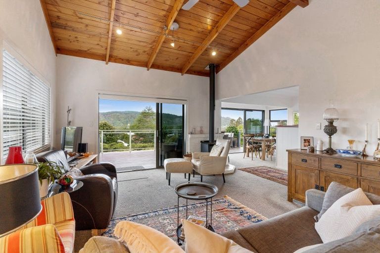 Photo of property in 105 Waireka Place, Whangamata, 3620