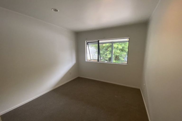 Photo of property in 96a John Downs Drive, Browns Bay, Auckland, 0630