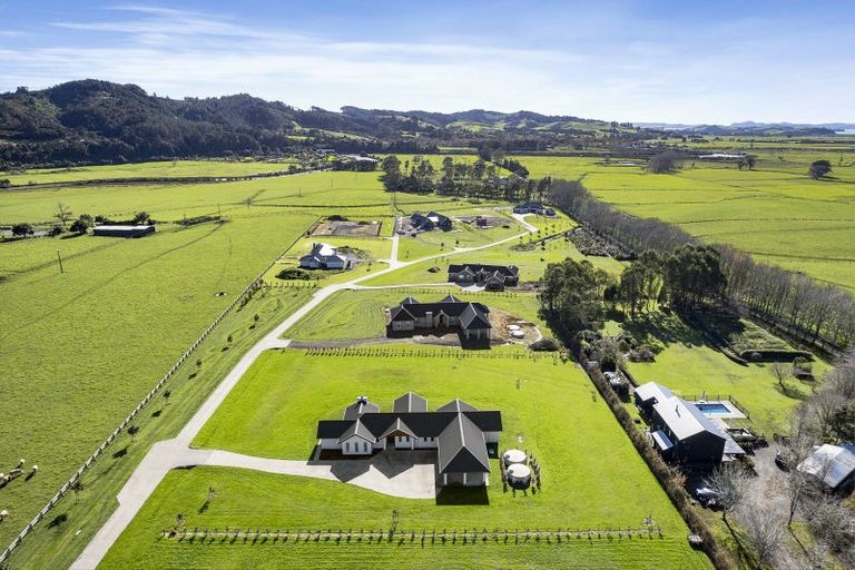 Photo of property in 5 Riverside Way, Clevedon, Papakura, 2585