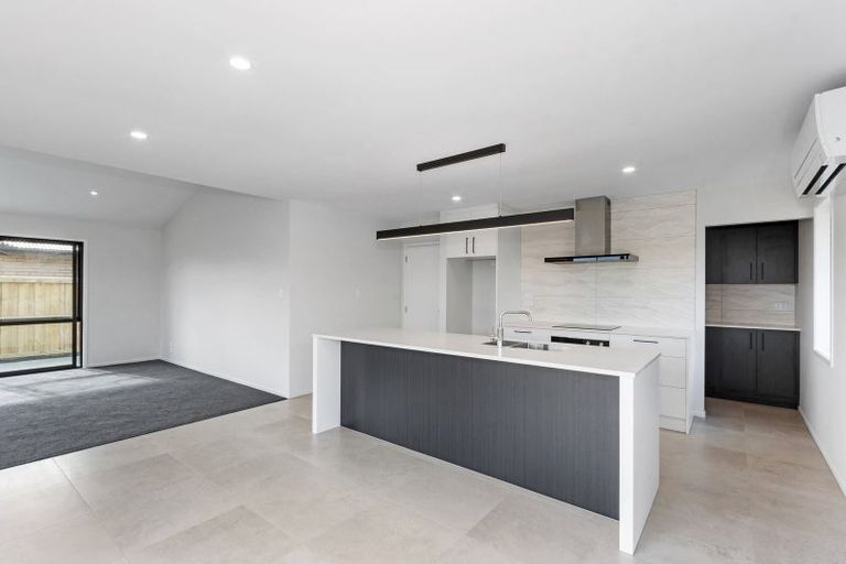 Photo of property in 5 Finstock Way, Rolleston, 7614