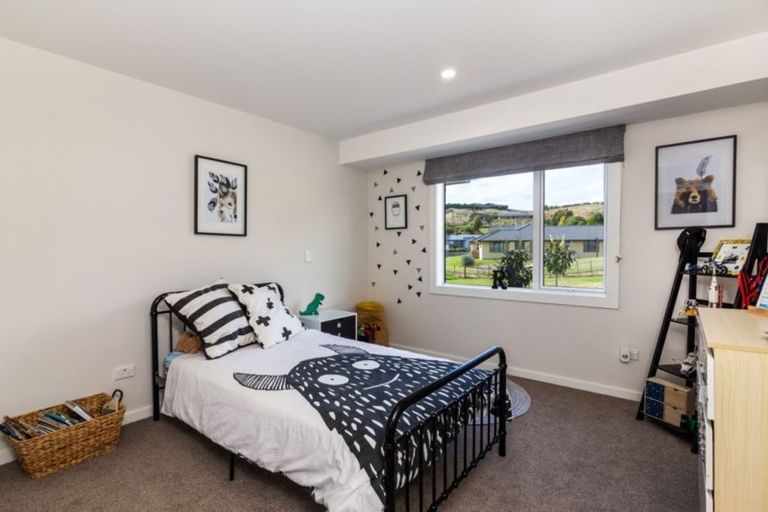 Photo of property in 65 Dalmore Way, Acacia Bay, Taupo, 3385