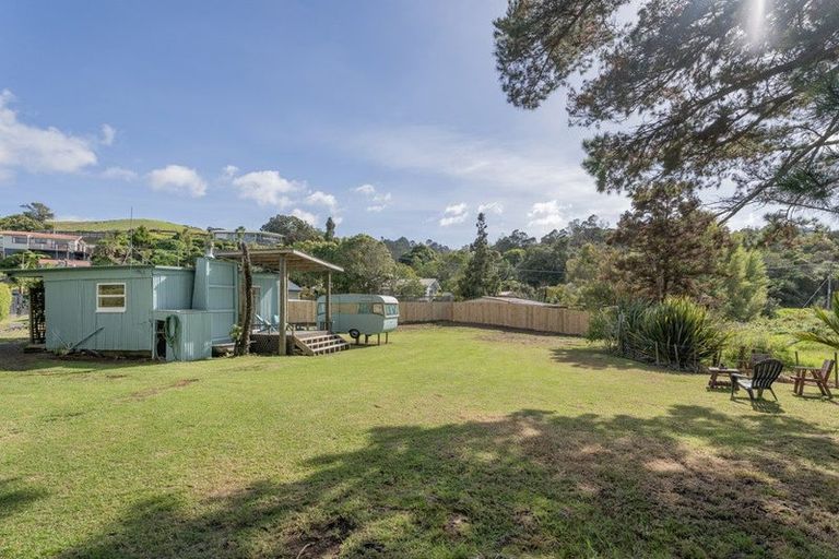 Photo of property in 5a Ocean Beach Road, Tairua, 3508