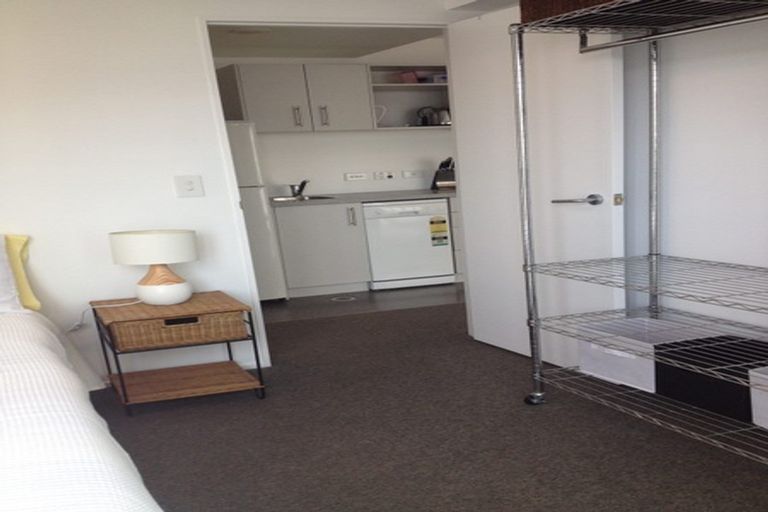 Photo of property in The Peak Apartments, 406/170 Taranaki Street, Te Aro, Wellington, 6011
