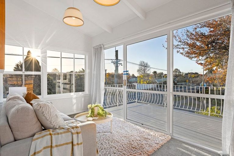 Photo of property in 1/19 Brookby Crescent, Avonhead, Christchurch, 8042