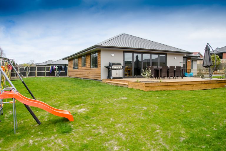 Photo of property in 59 Grandvista Drive, Green Island, Dunedin, 9018