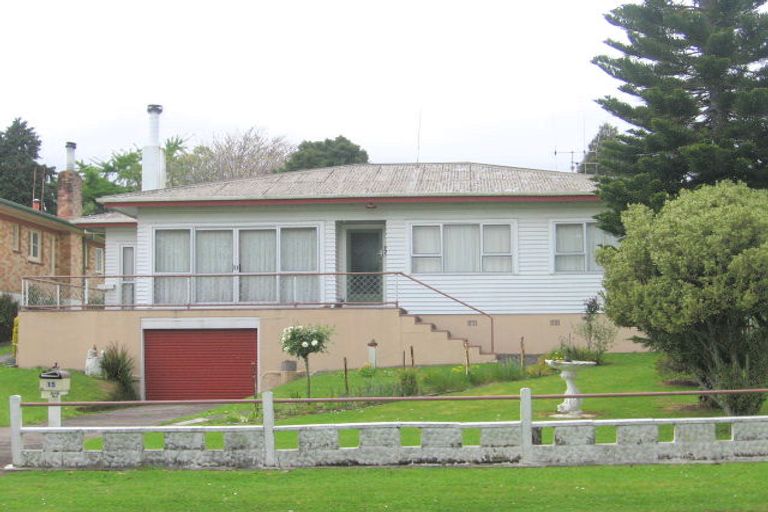 Photo of property in 15 Taylor Avenue, Paeroa, 3600
