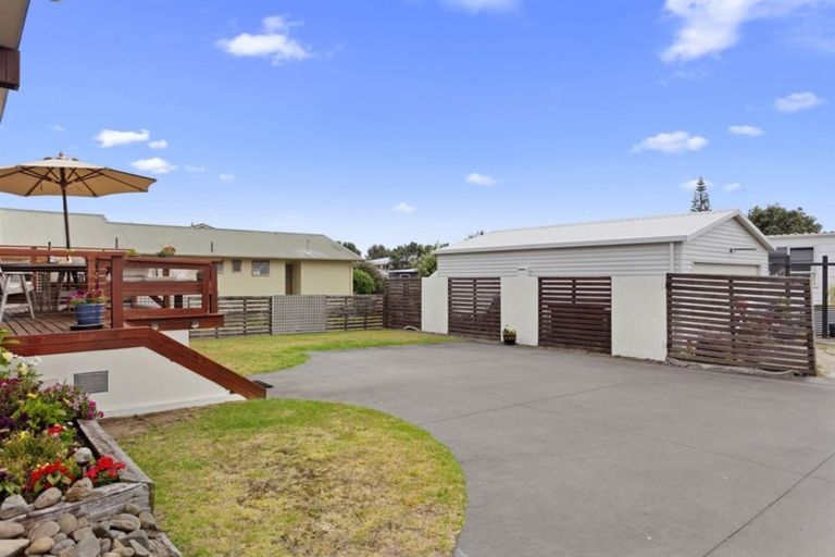 Photo of property in 271 Pohutukawa Avenue, Ohope, 3121