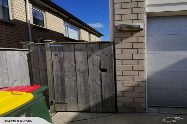 Photo of property in 6 Ballindrait Drive, Flat Bush, Auckland, 2019